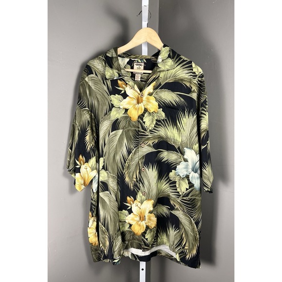 Tommy Bahama Other - Tommy Bahama XL Men's 100% Silk Short Sleeve Button Up Shirt Tropical Floral
